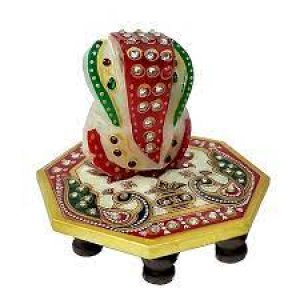 Hexagonal Marble Puja Chowki/Handcrafted Product/Corporate Gift